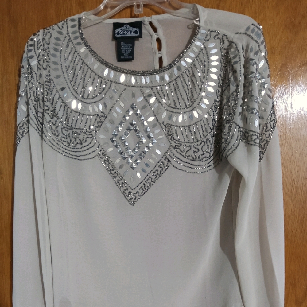 Woman's Blouse